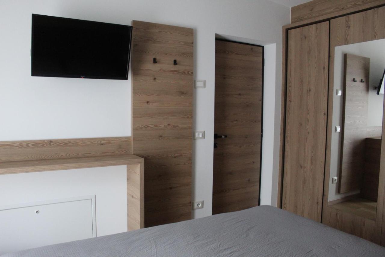 Dolceambiez Apartments Dorsino Bagian luar foto